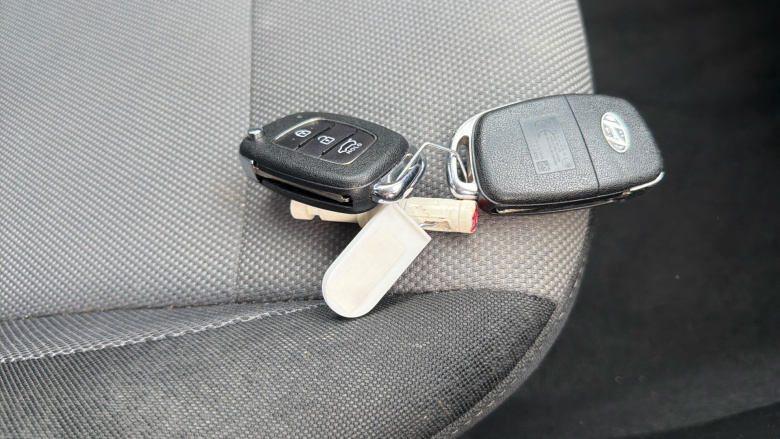 Hyundai i20 1.2 MPi S Connect 5dr Petrol Hatchback